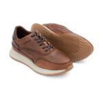 Sneakers Axel de Cuero Marrón Castaña con Suela Ultra Liviana y Detalles Brogue (2)