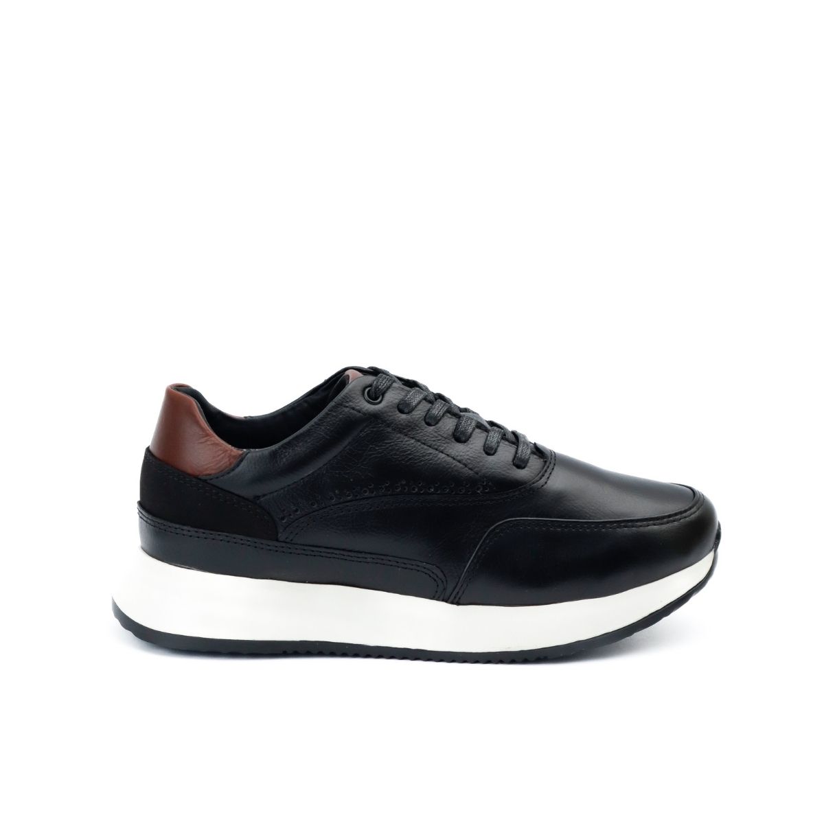 Sneakers Winston de Cuero Negro con Detalles Marrón Elegancia Casual Premium (3) Sneakers Winston de Cuero Negro con Detalles Marrón Elegancia Casual Premium (3)